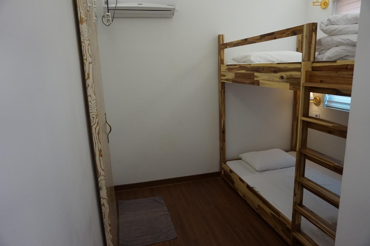 P.S Guesthouse Itaewon Сеул Екстериор снимка