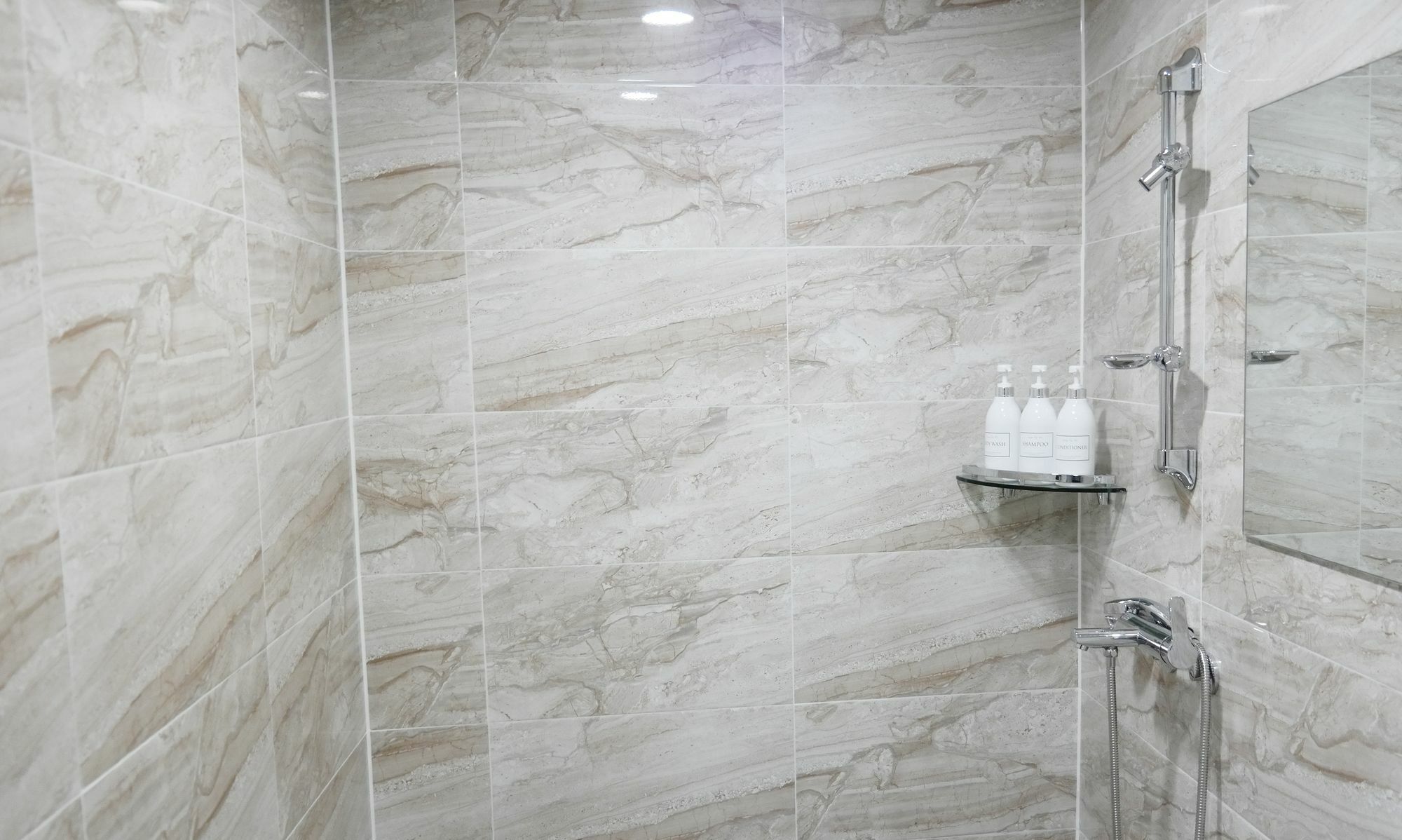 P.S Guesthouse Itaewon Сеул Екстериор снимка