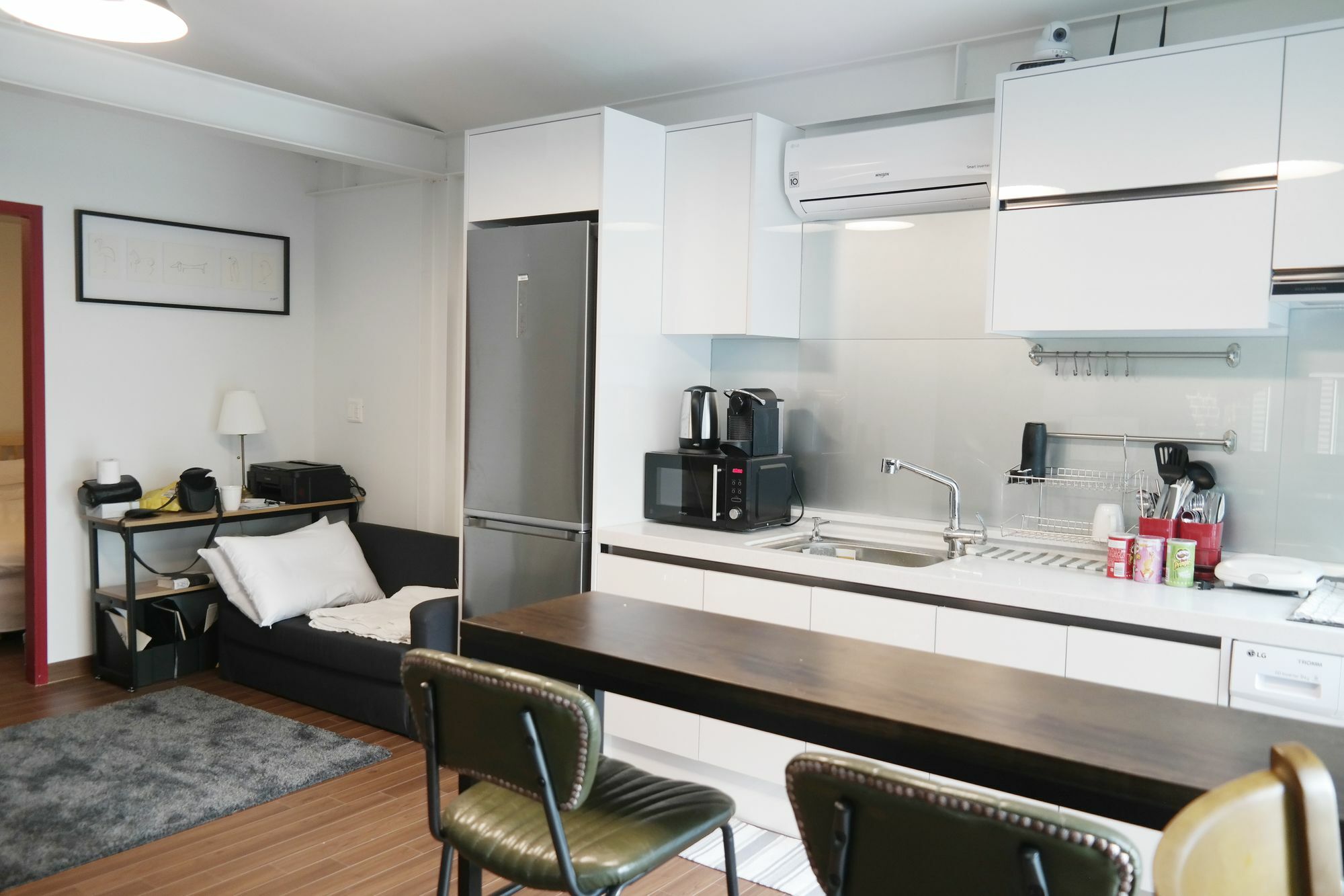 P.S Guesthouse Itaewon Сеул Екстериор снимка
